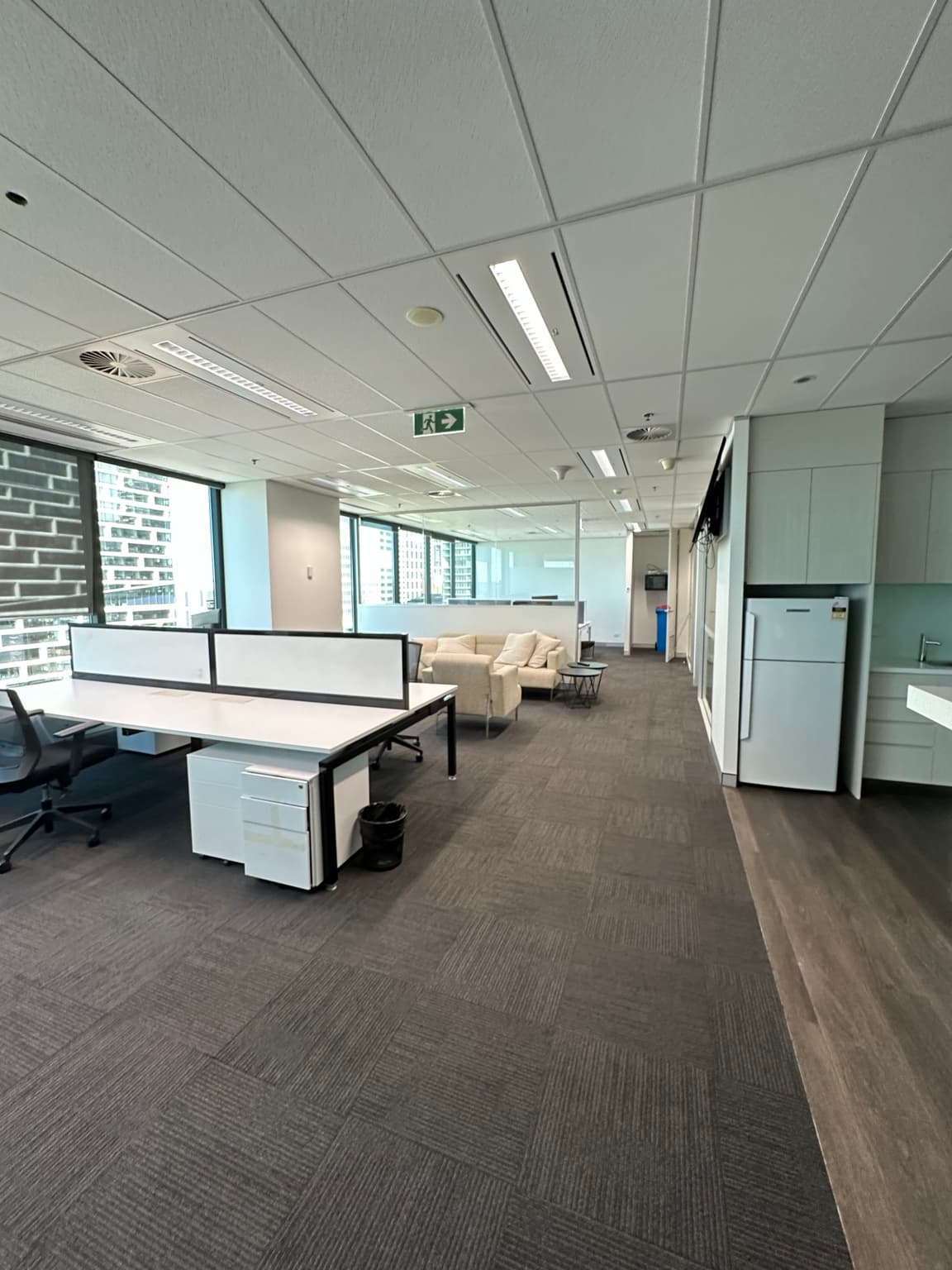 Completed open office commercial exit clean in Sydney CBD
